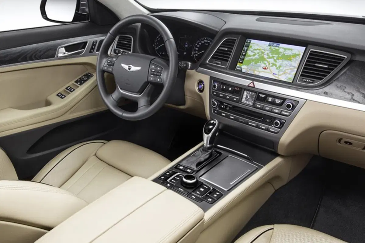 Hyundai Genesis (2014-16) (13)