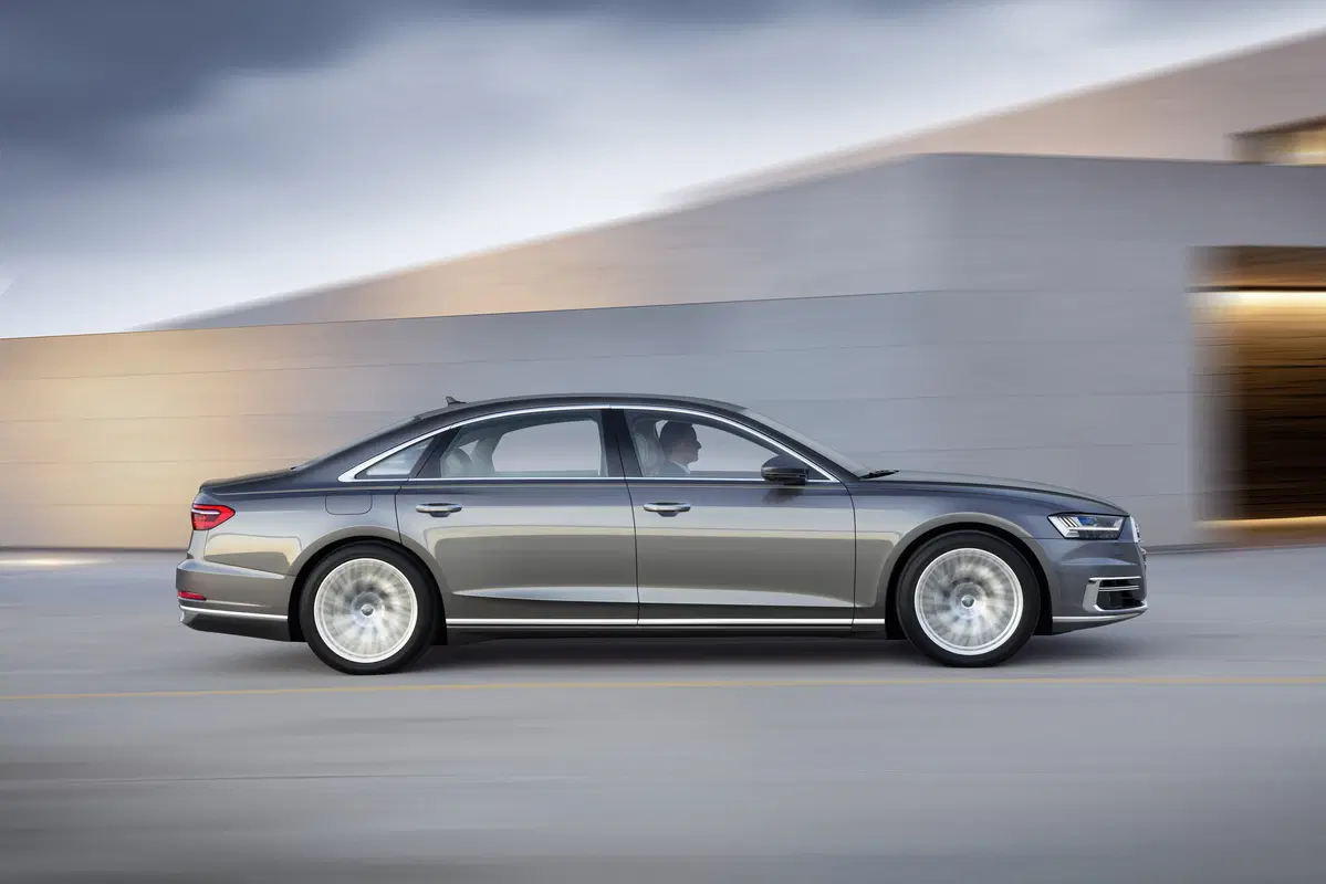 Audi A8, anche a passo lungo e con tecnologia AI piloted driving level 3 [Video] (7)