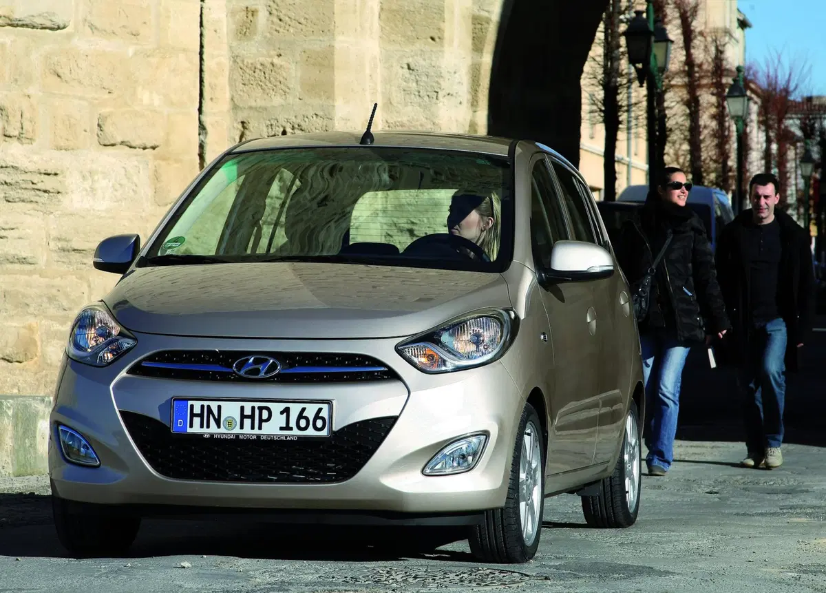 Hyundai i10 1.2 16V BlueDrive GPL Dynamic (9)