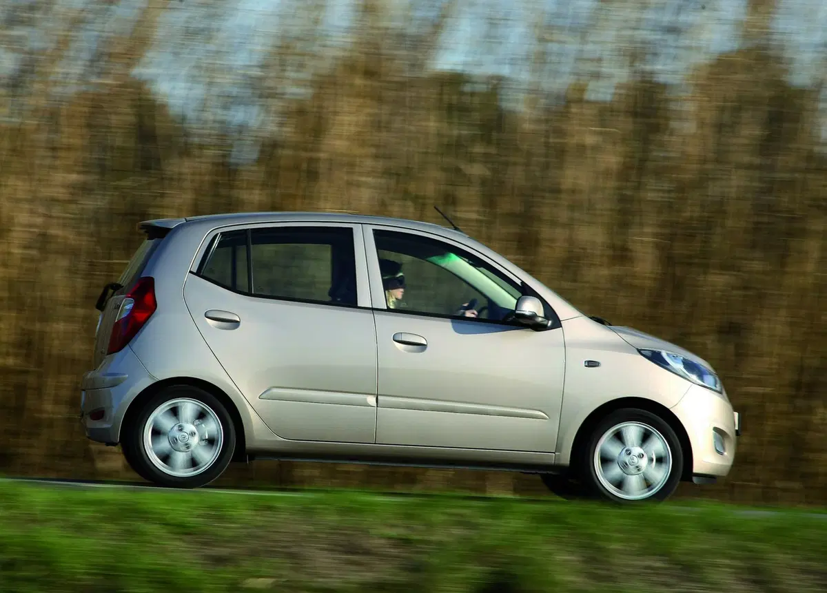Hyundai i10 1.2 16V BlueDrive GPL Dynamic (11)