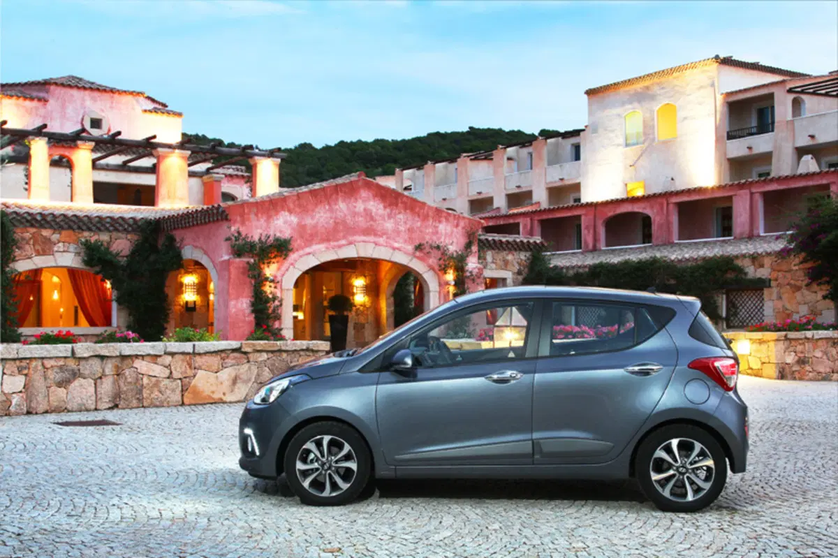 Hyundai i10 1.0 MPI Comfort (10)