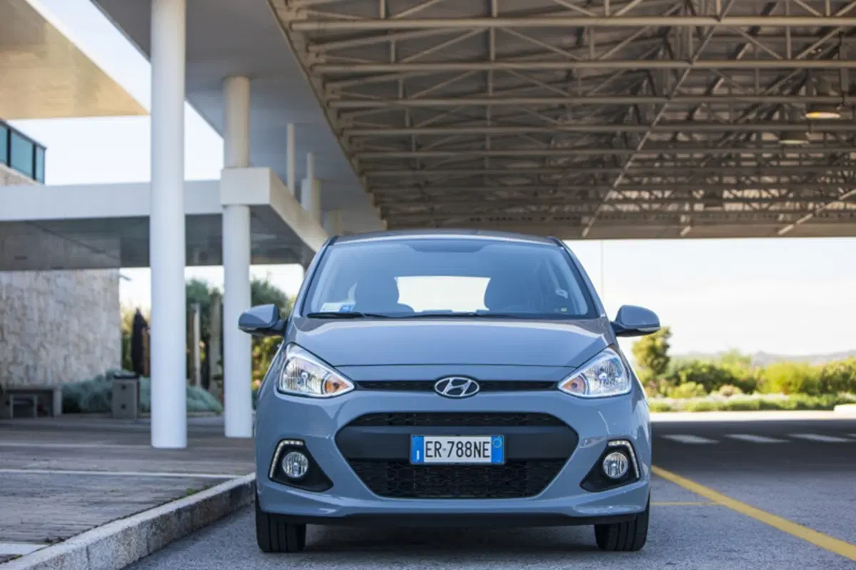 Hyundai i10 1.0 MPI Comfort (23)