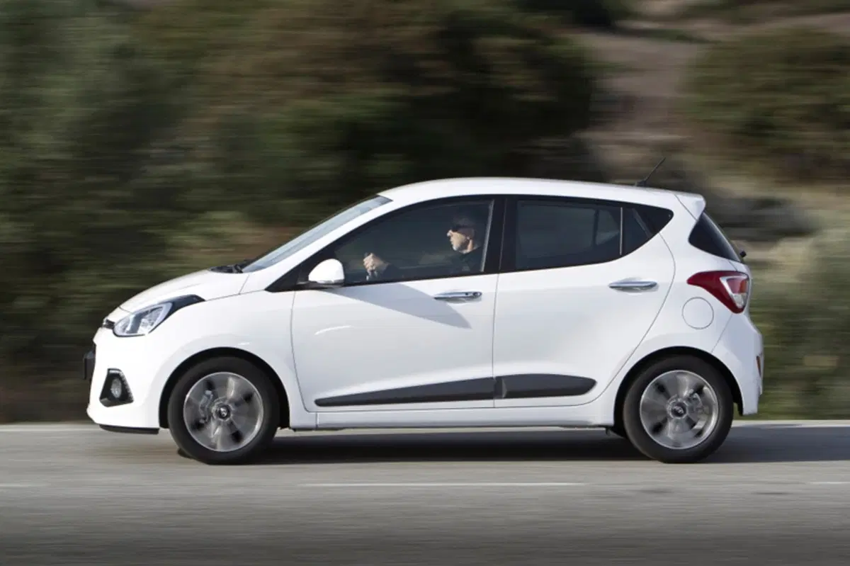 Hyundai i10 1.0 MPI Comfort (2)