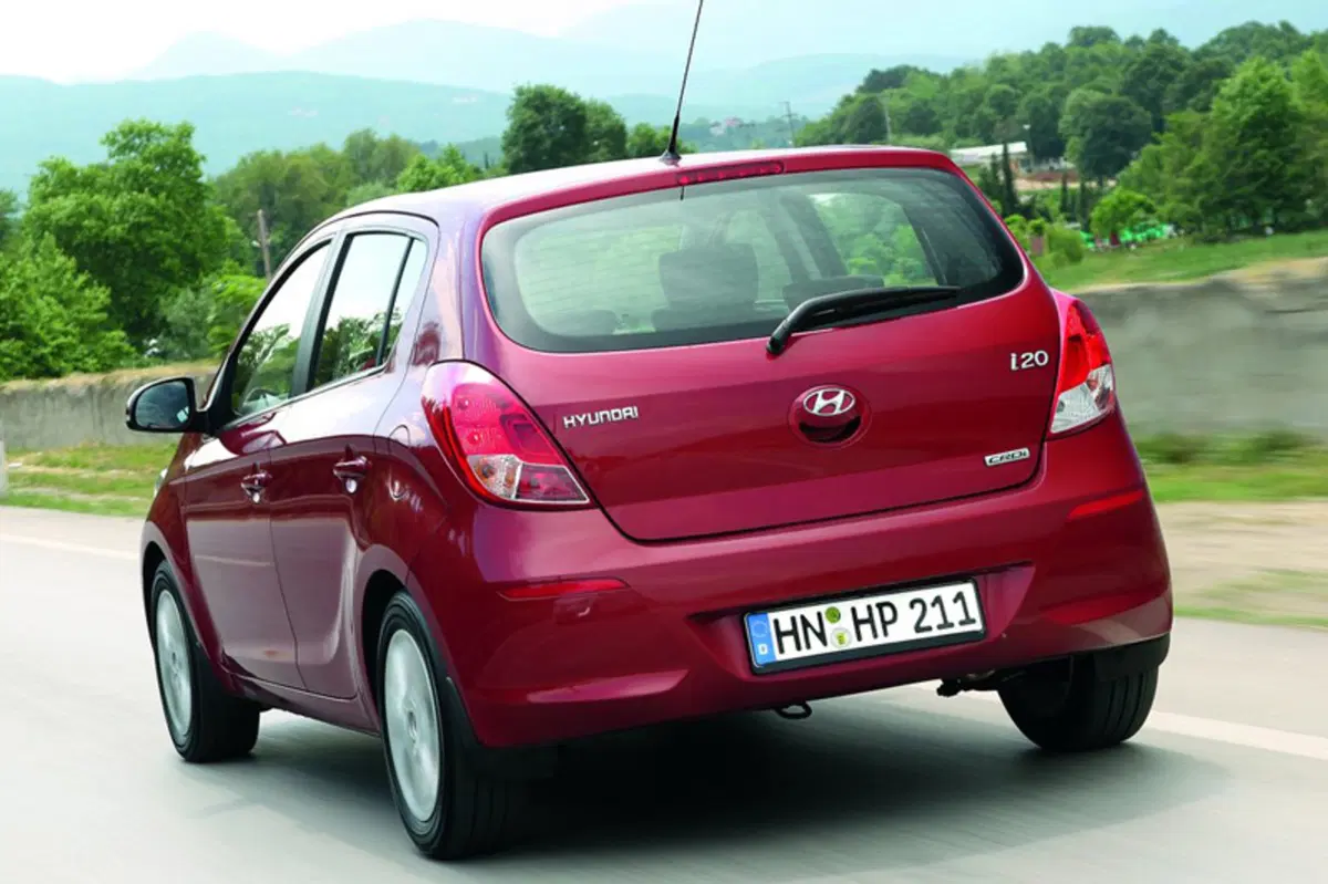 Hyundai i20 1.2 5p. Classic (16)