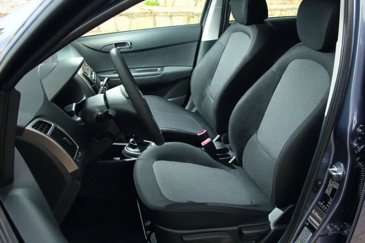 Hyundai i20 1.2 5p. Classic (25)