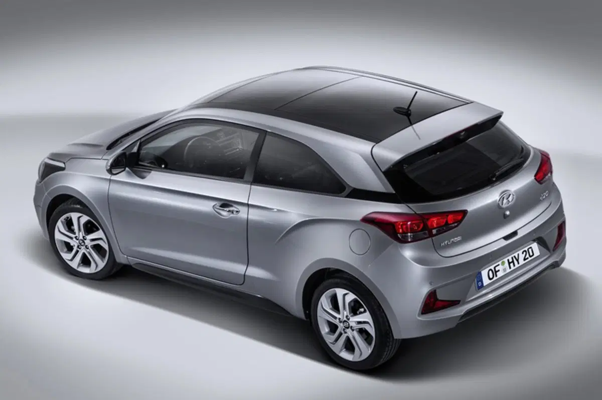 Hyundai i20 Coupé Coupé 1.1 CRDi 12V 3 porte Sport (6)