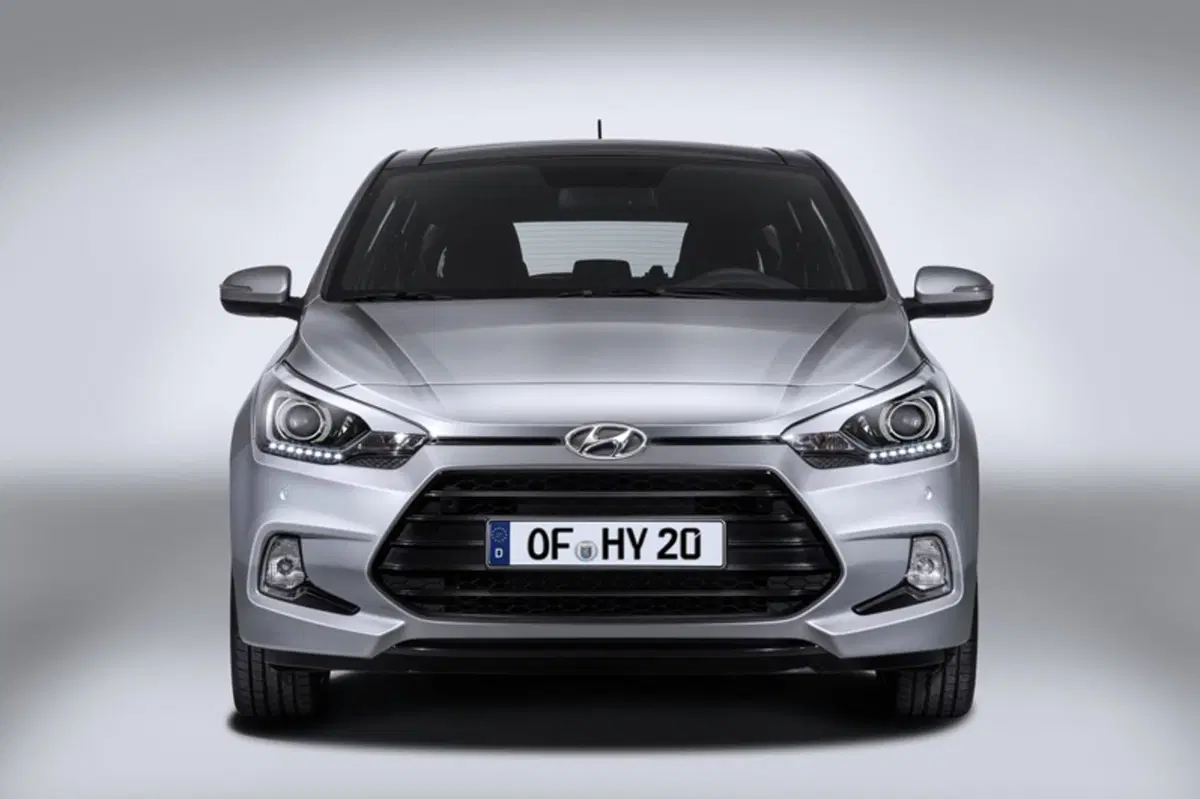 Hyundai i20 Coupé Coupé 1.1 CRDi 12V 3 porte Sport (7)