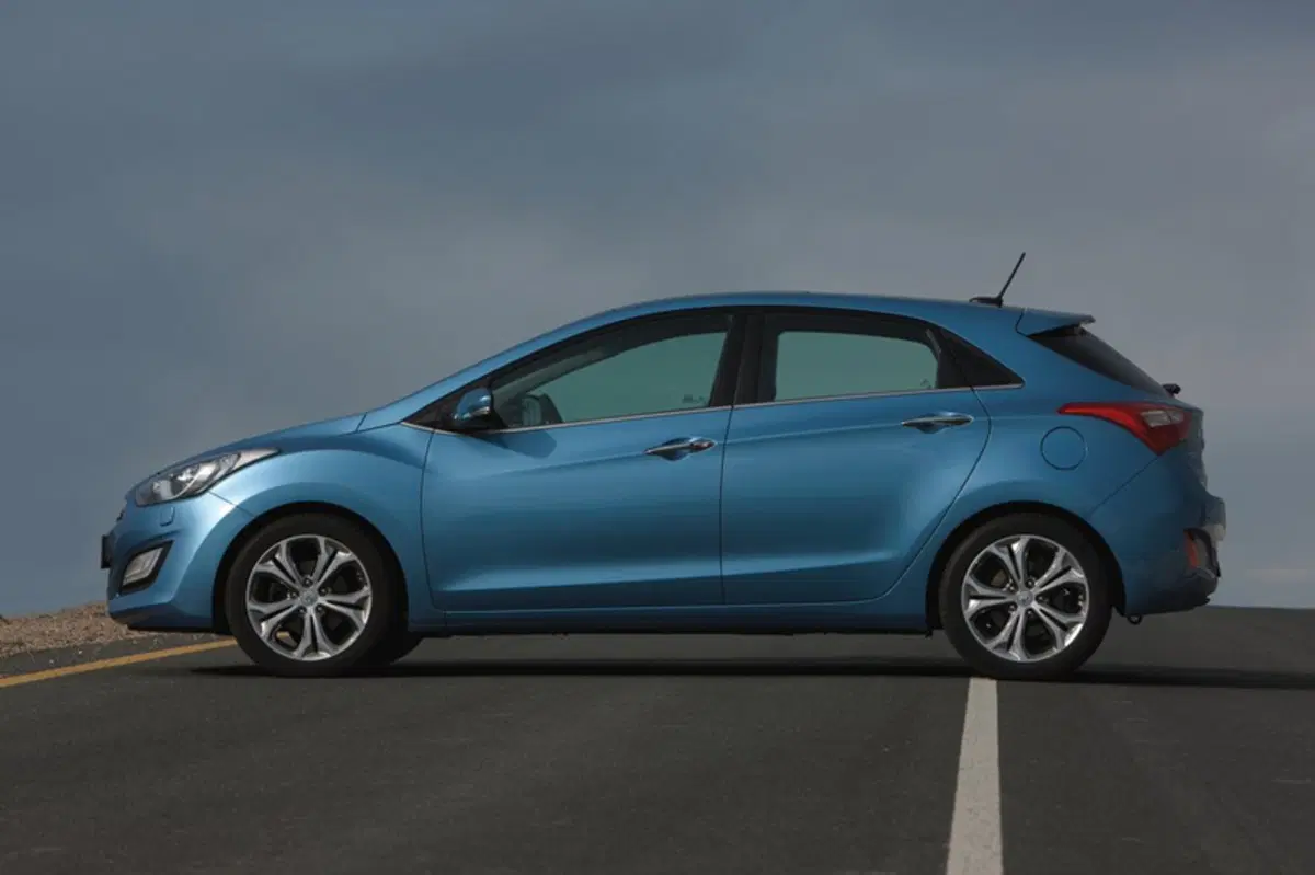 Hyundai i30 1.6 CRDi 5p. Comfort Plus (13)