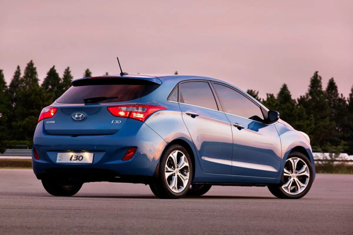 Hyundai i30 1.6 CRDi 5p. Comfort Plus (15)