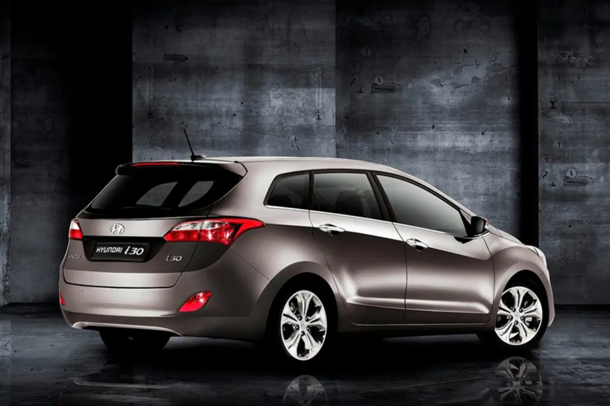 Hyundai i30 Station Wagon (2012-17) (4)