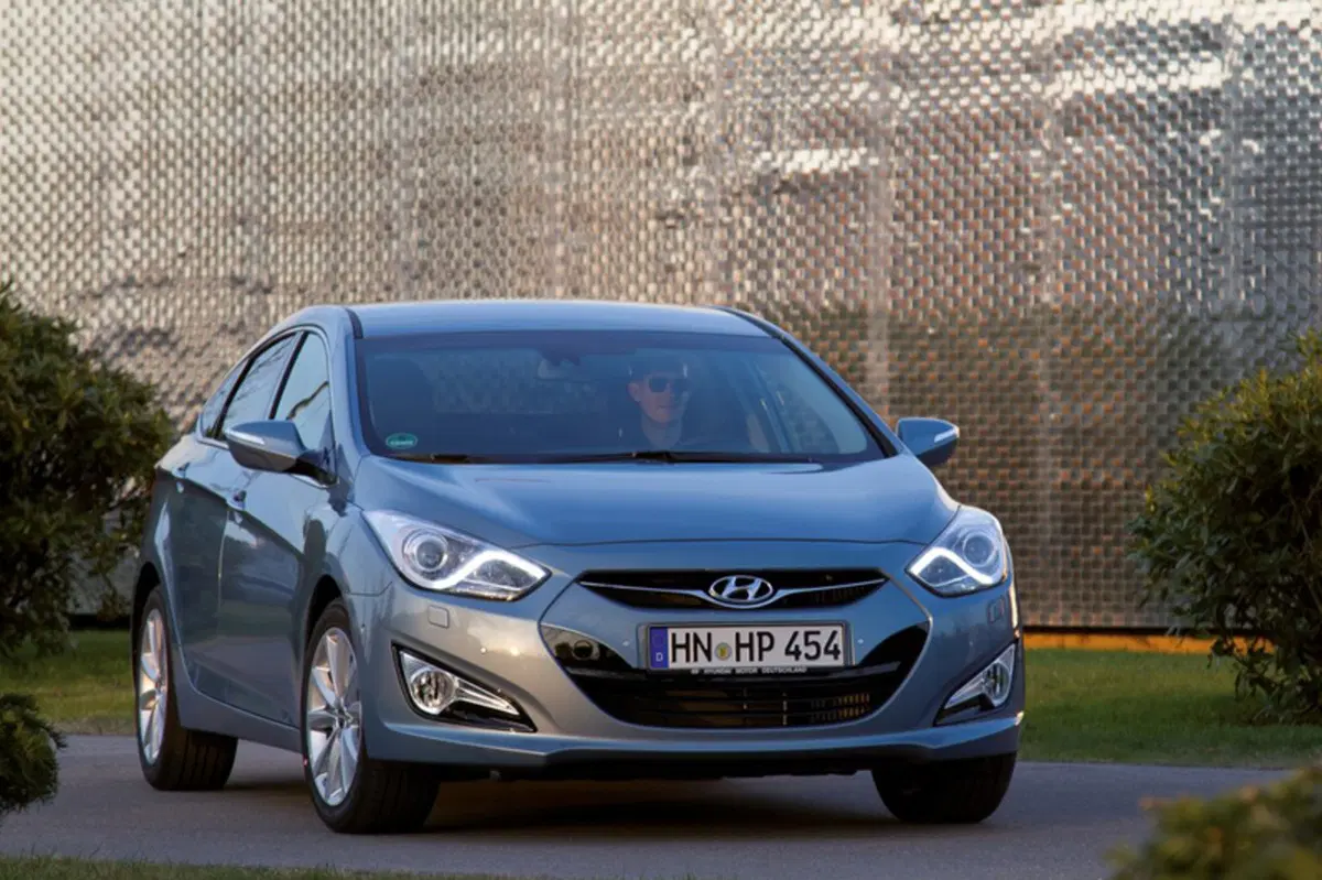 Hyundai i40 (2011-13) (20)