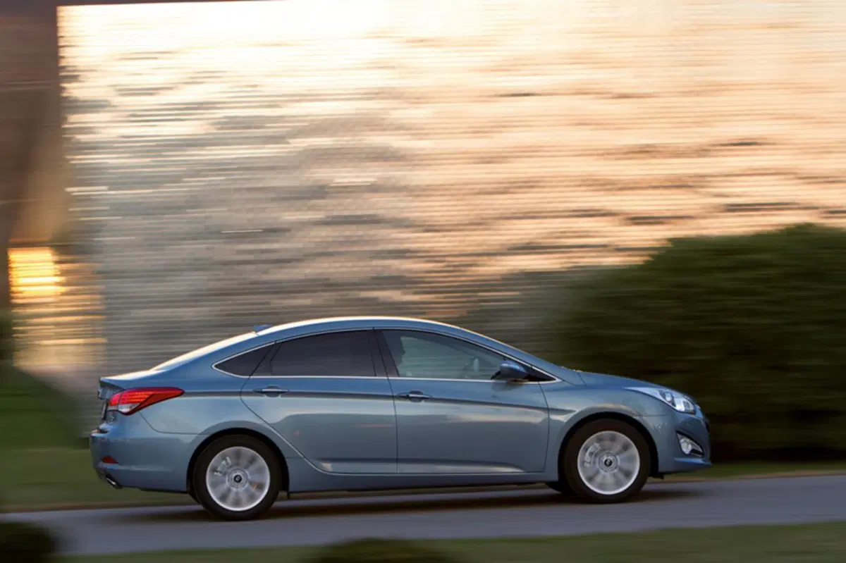Hyundai i40 (2011-13) (25)
