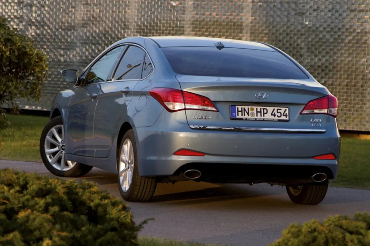 Hyundai i40 (2011-13) (28)
