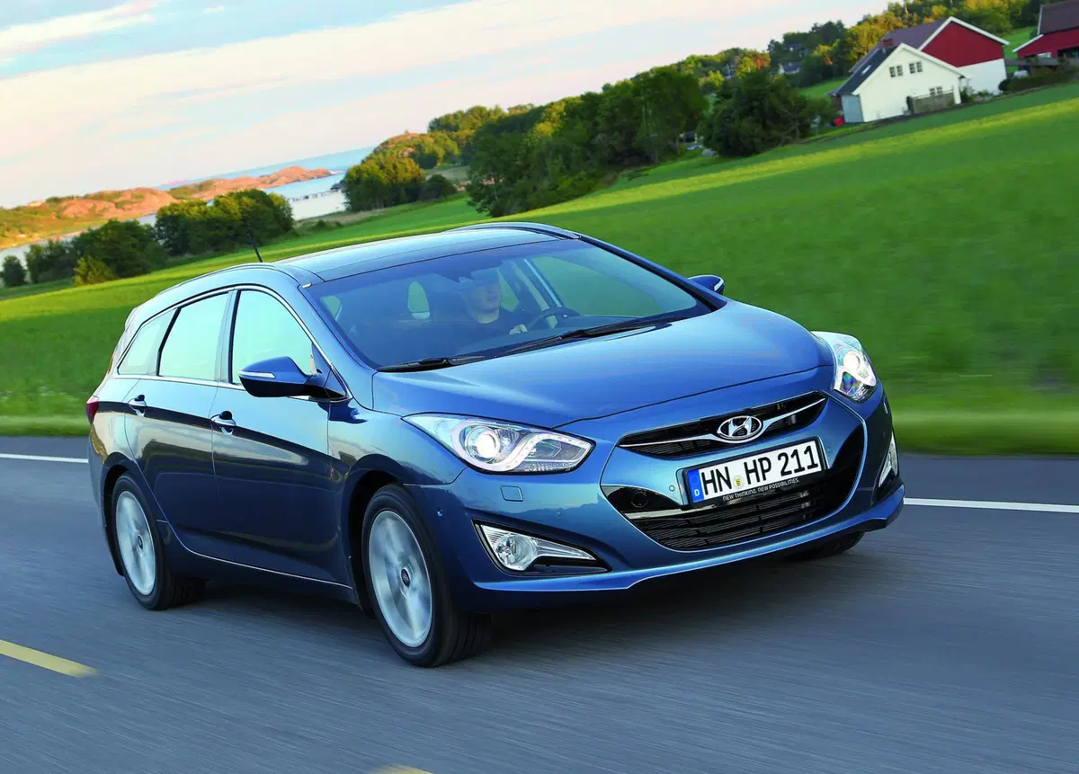 Hyundai i40 Station Wagon 1.7 CRDi 136CV Style (4)
