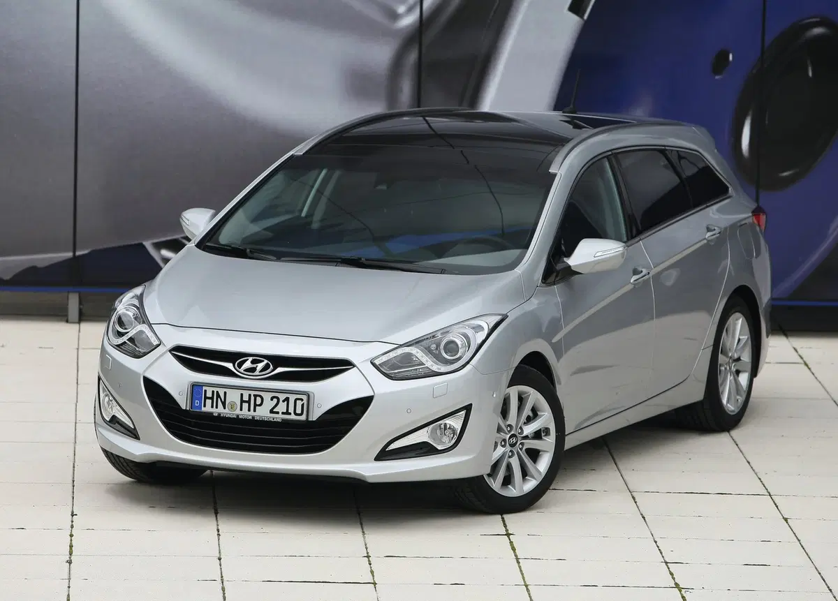 Hyundai i40 Station Wagon 1.7 CRDi 136CV Style (8)
