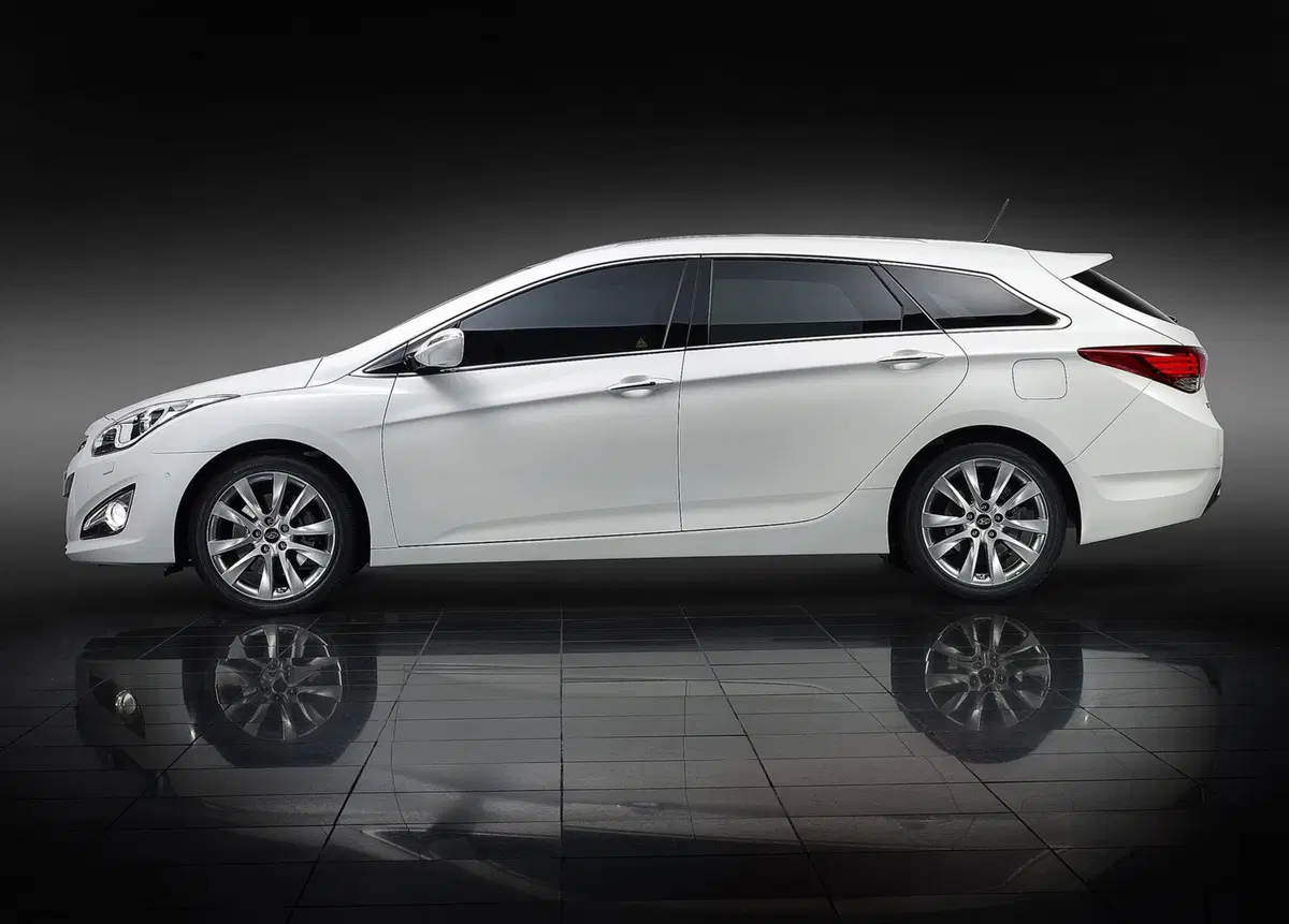 Hyundai i40 Station Wagon 1.7 CRDi 136CV Style (19)