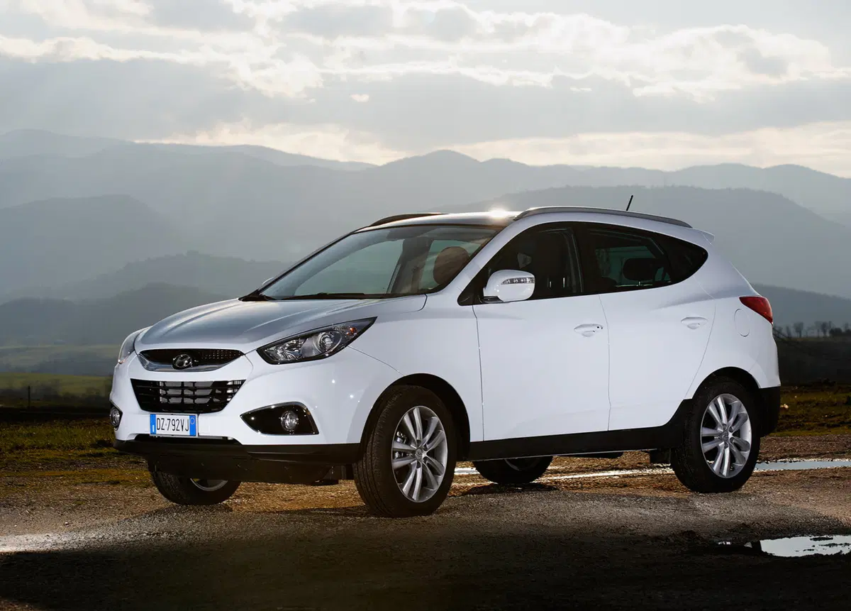 Hyundai ix35 (2010-15) (2)