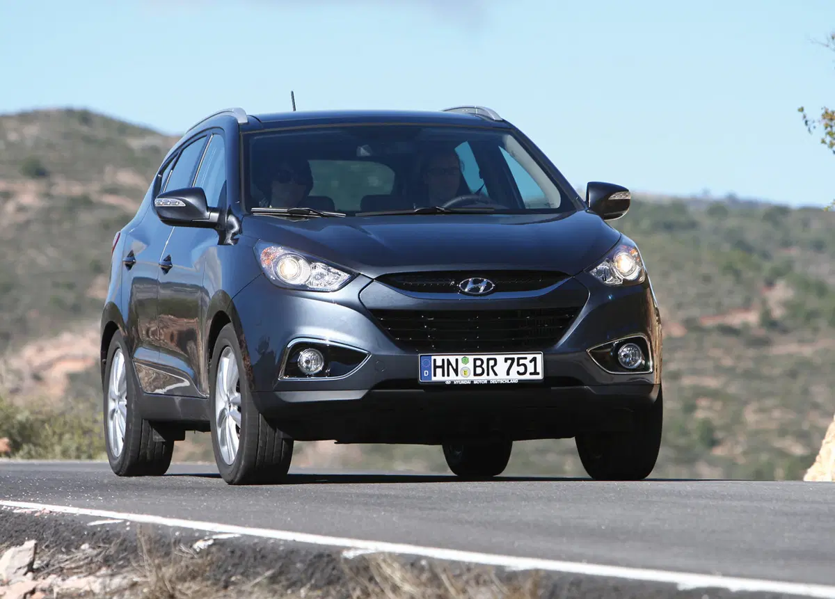 Hyundai ix35 (2010-15) (4)