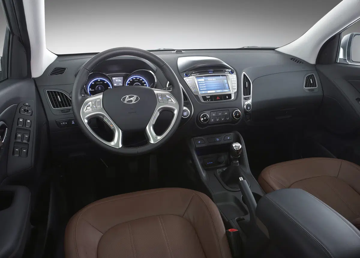 Hyundai ix35 (2010-15) (12)
