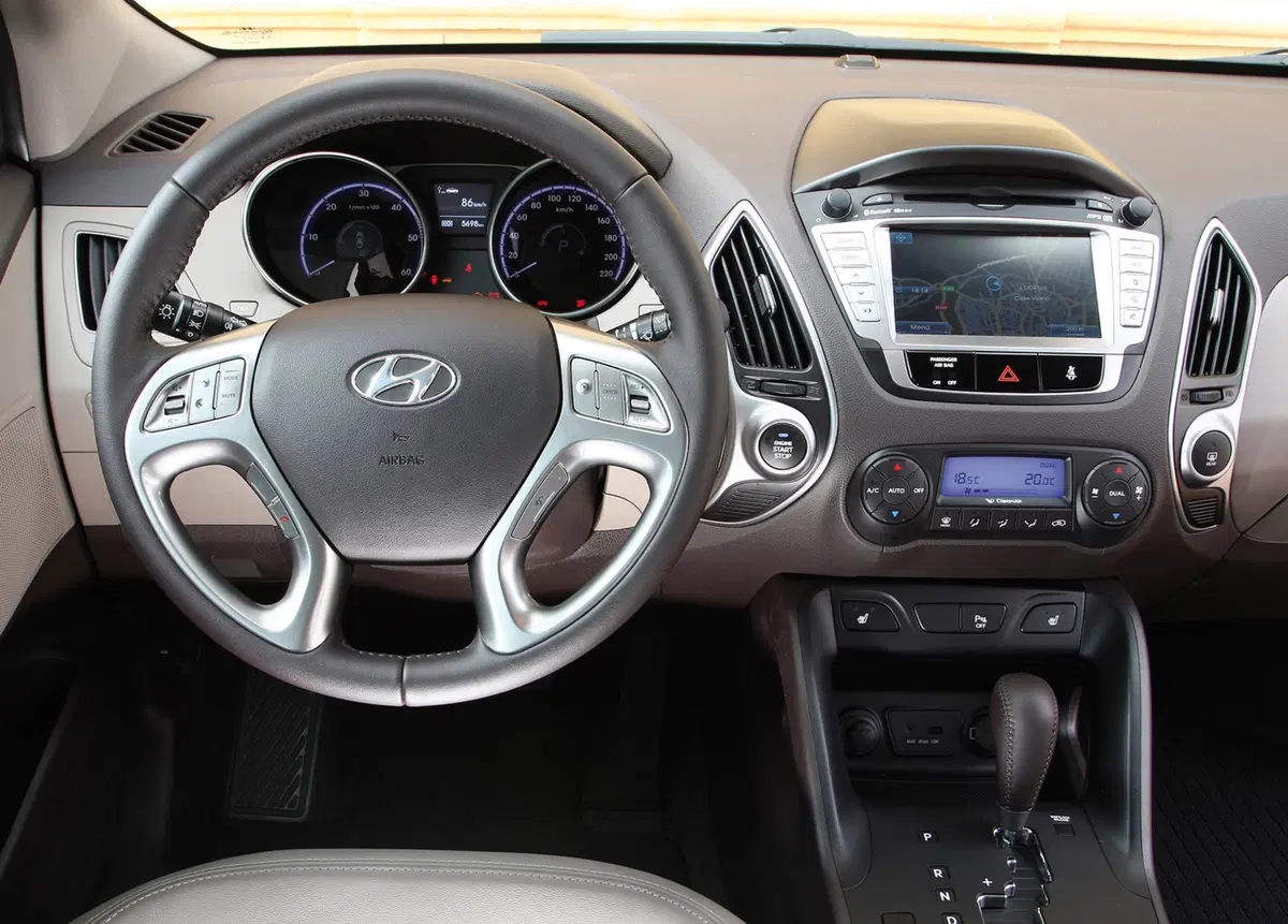 Hyundai ix35 (2010-15) (13)