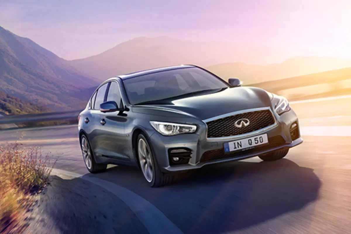 Infiniti Q50 Hybrid Business Executive