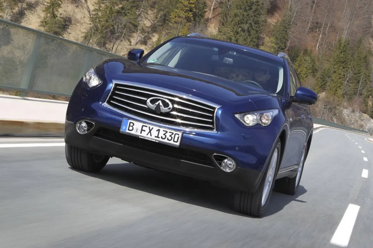 Infiniti QX70 (2013-19) (7)