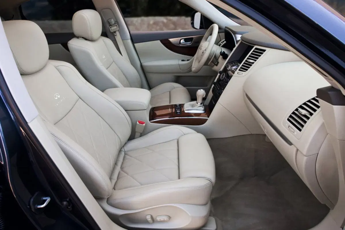 Infiniti QX70 (2013-19) (14)