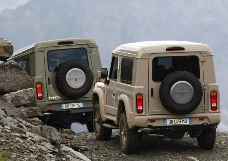 Iveco Campagnola (2008-10) (18)