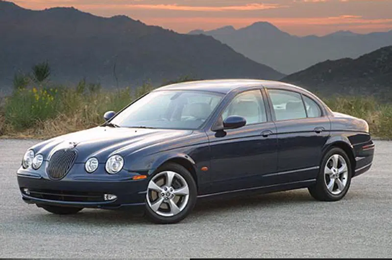 Jaguar S-Type (2004-05)