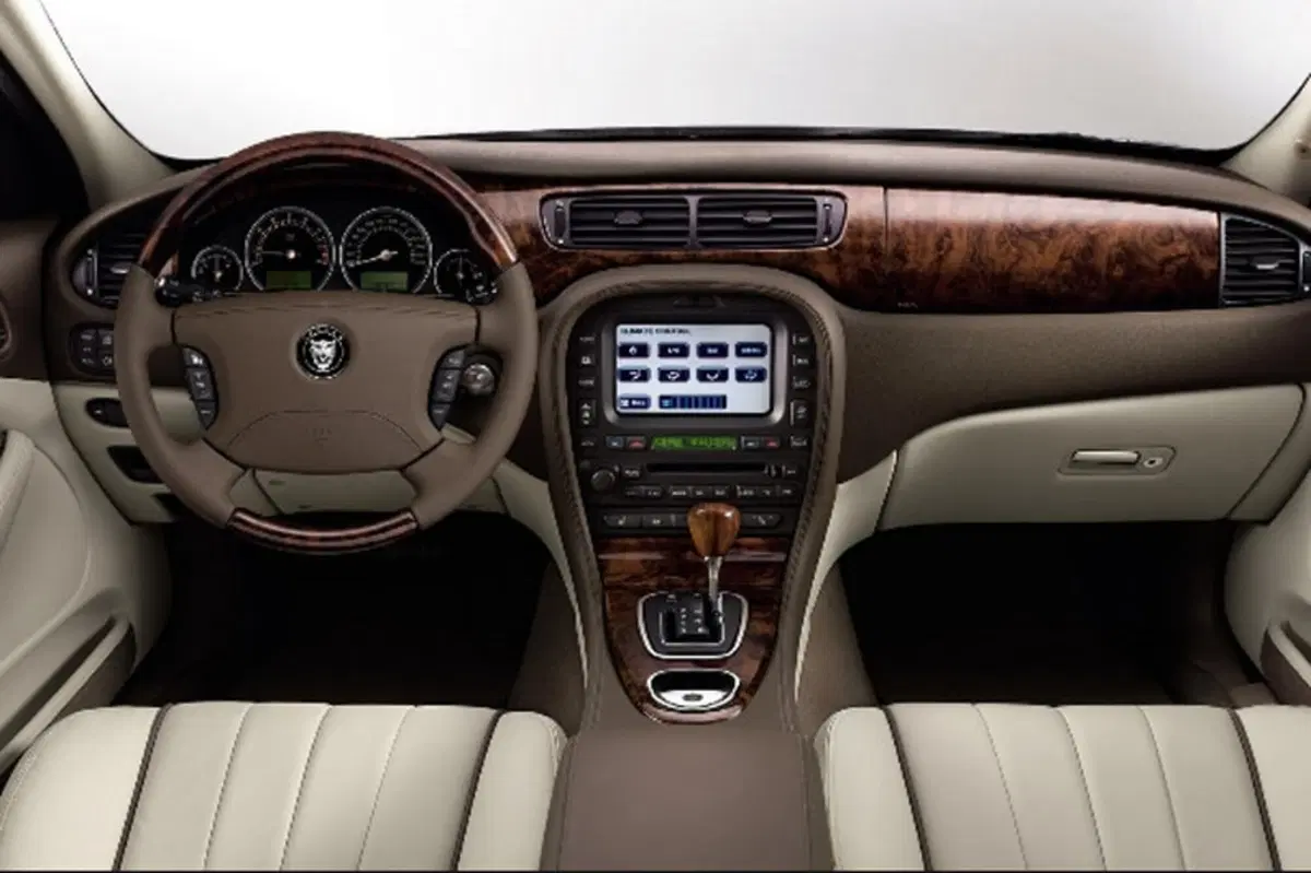 Jaguar S-Type 3.0 V6 cat Sport (7)