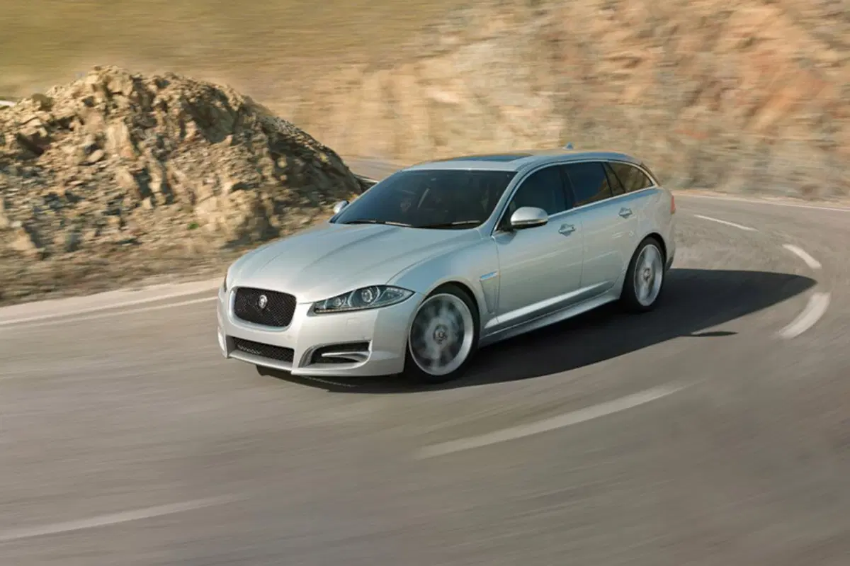 Jaguar XF Sportbrake 3.0 DS V6 Portfolio (4)