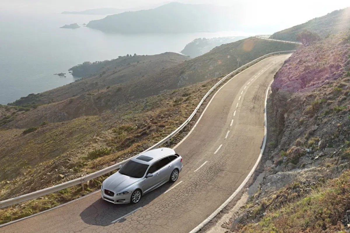 Jaguar XF Sportbrake 3.0 DS V6 Portfolio (5)