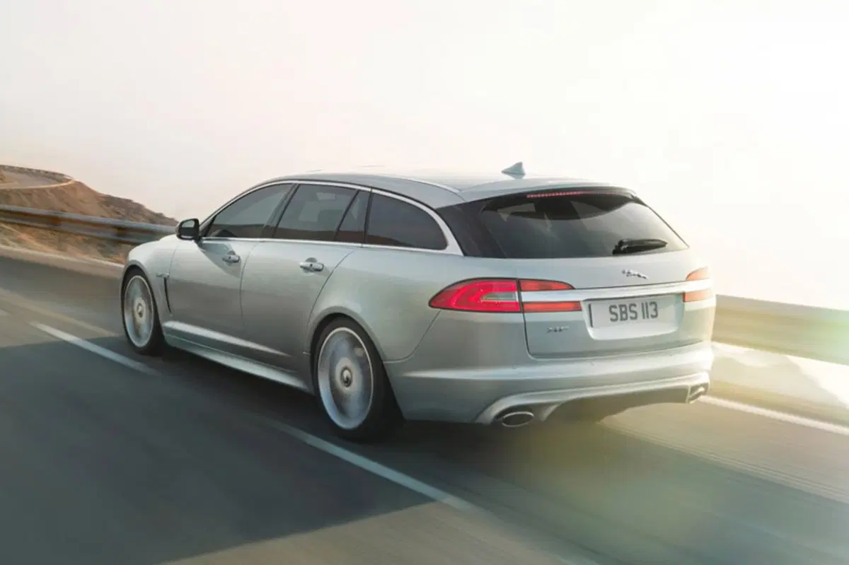 Jaguar XF Sportbrake 3.0 DS V6 Portfolio (8)