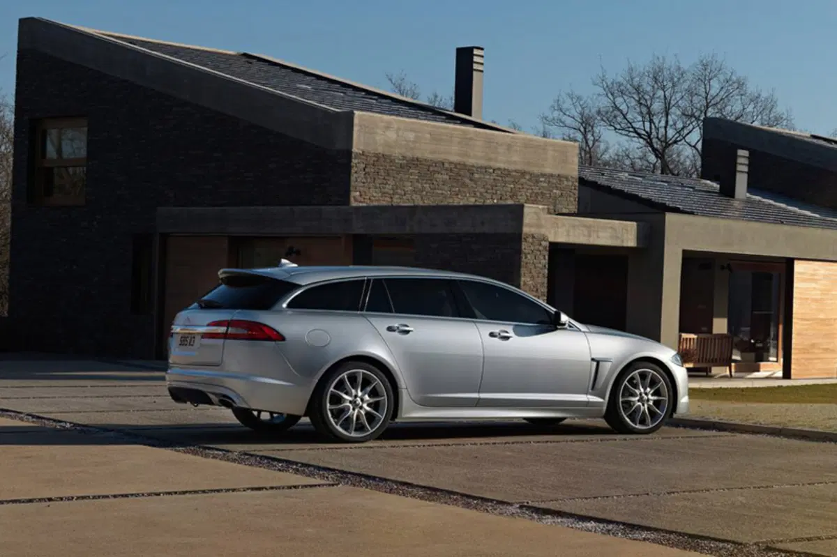 Jaguar XF Sportbrake 3.0 DS V6 Portfolio (12)