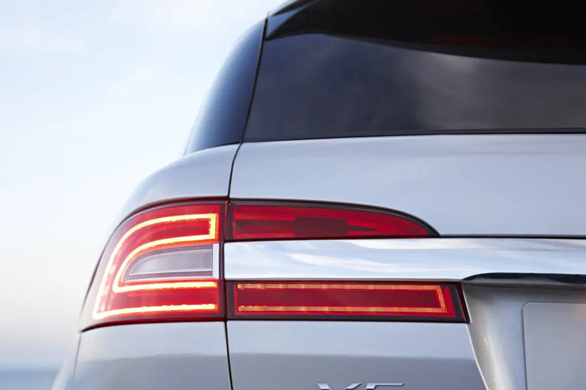 Jaguar XF Sportbrake 3.0 DS V6 Portfolio (20)