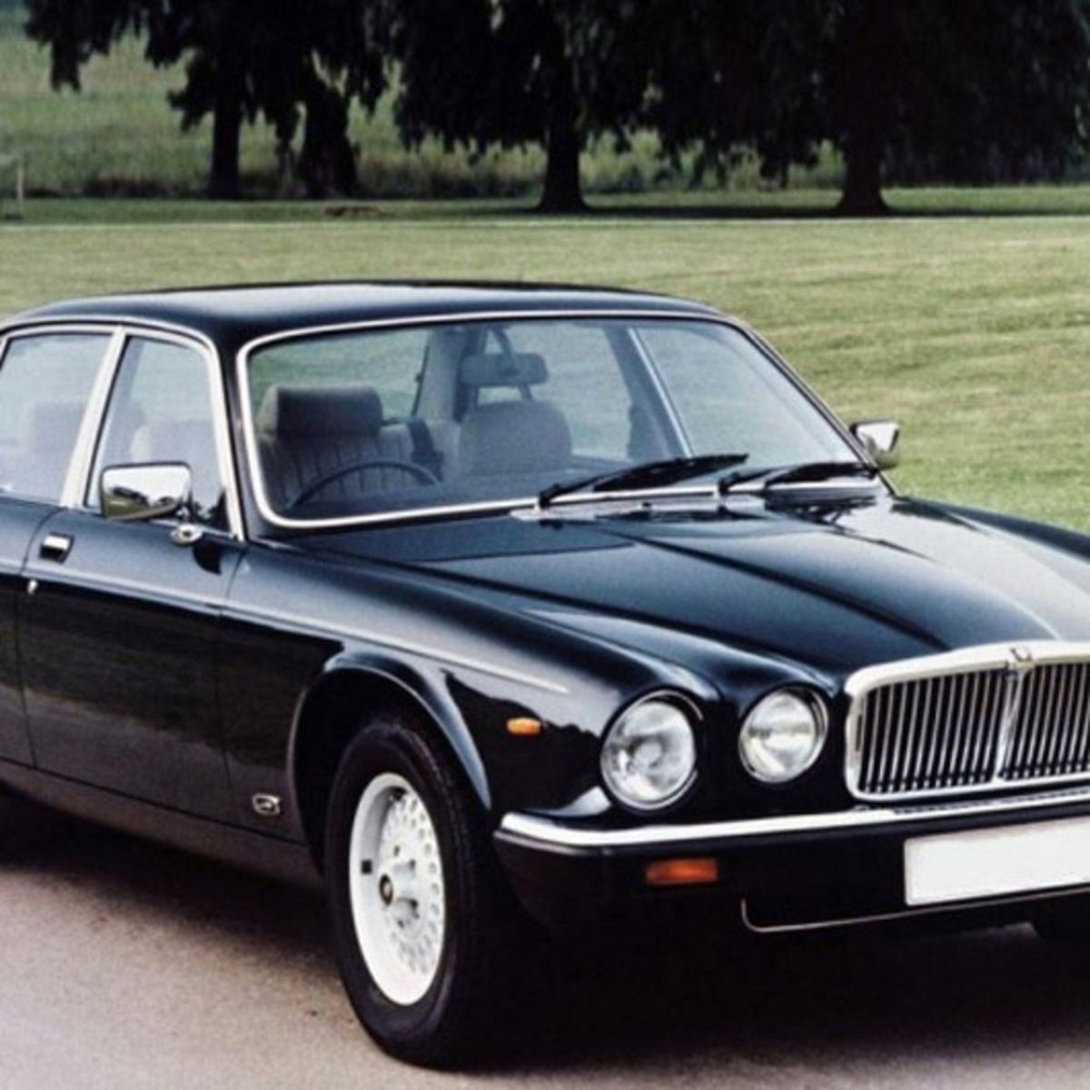 Jaguar XJ6 (1979-86)