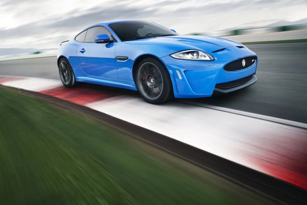 Jaguar XKR-S 4.2 V8 S/C Coupé (7)
