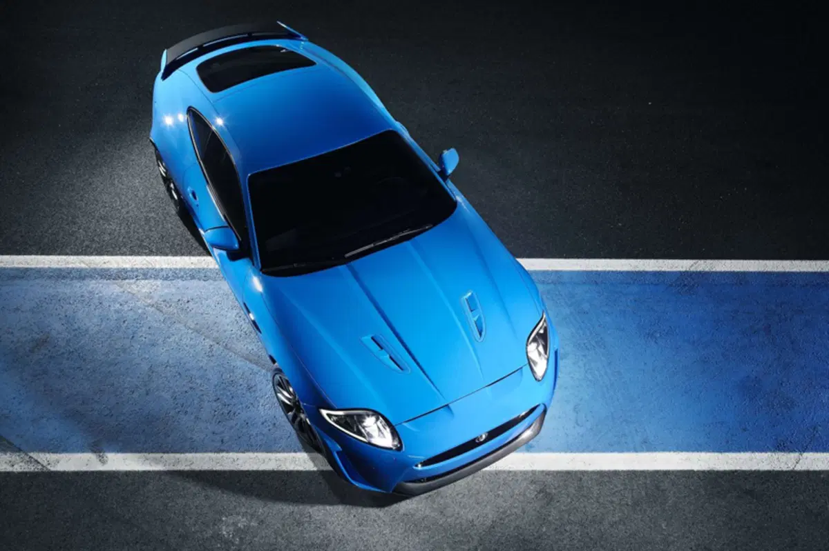 Jaguar XKR-S 4.2 V8 S/C Coupé (8)