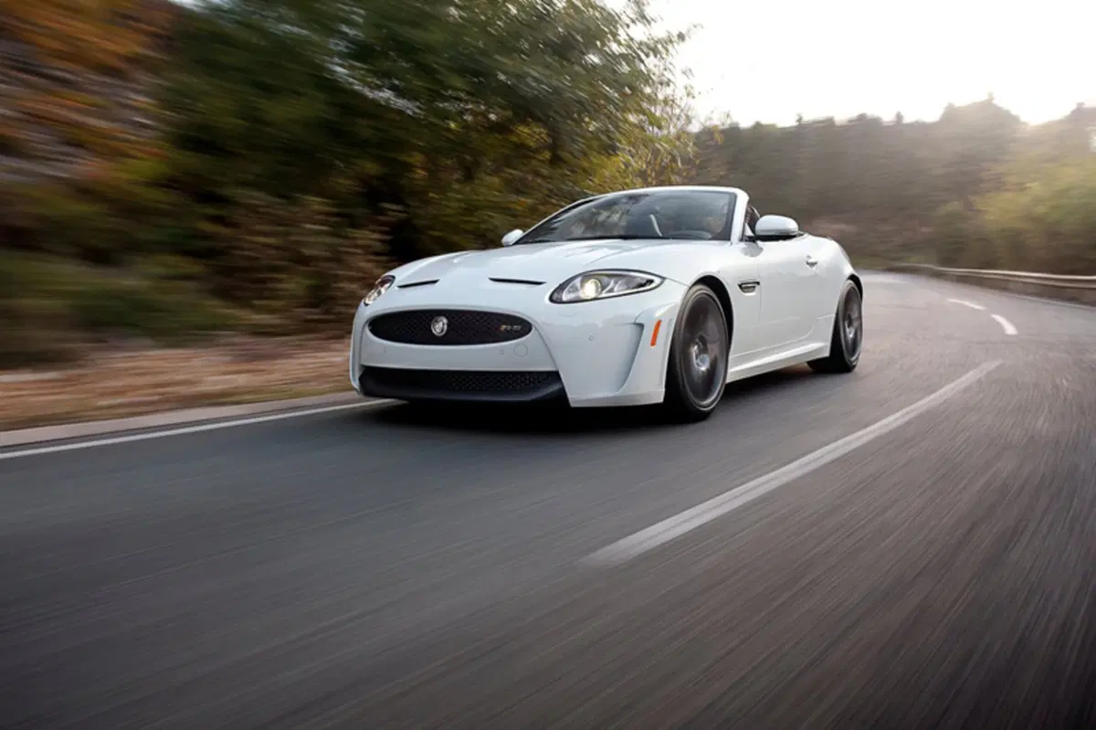 Jaguar XKR-S 4.2 V8 S/C Coupé (19)