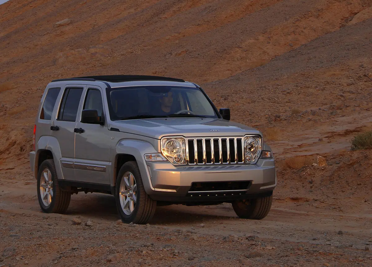 Jeep Cherokee (2008-14) (6)