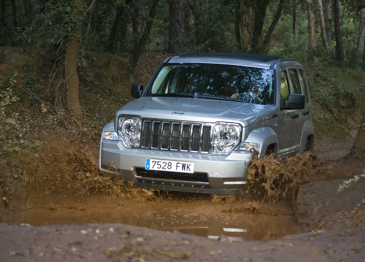 Jeep Cherokee (2008-14) (11)