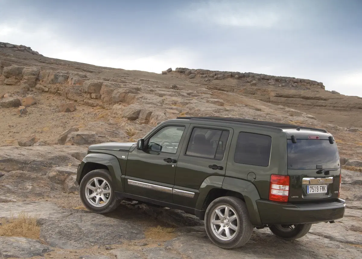 Jeep Cherokee (2008-14) (15)