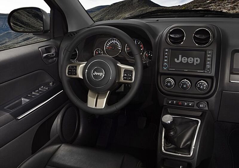Jeep Compass (2006-15) (14)
