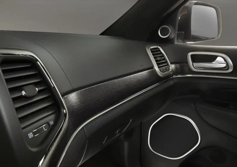 Jeep Grand Cherokee (2010-21) (21)