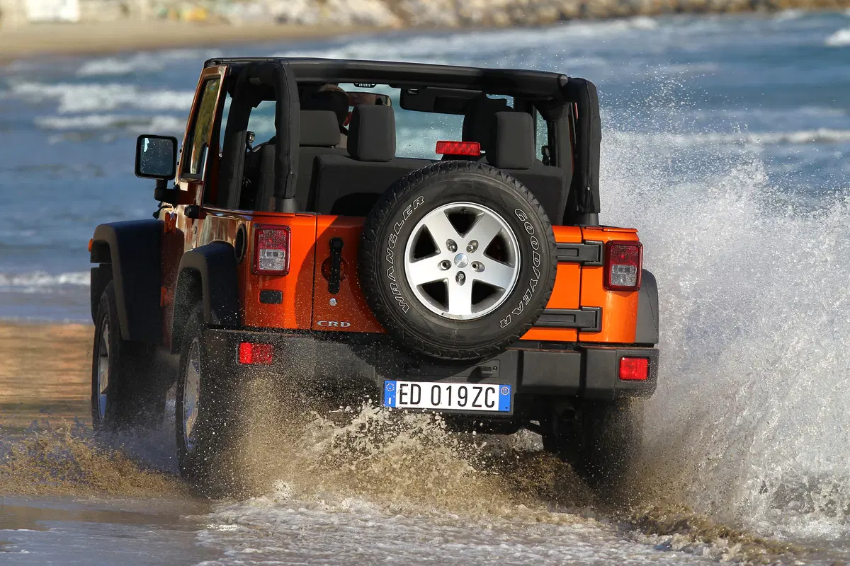 Jeep Wrangler 2.8 CRD DPF Cabrio Auto (3)