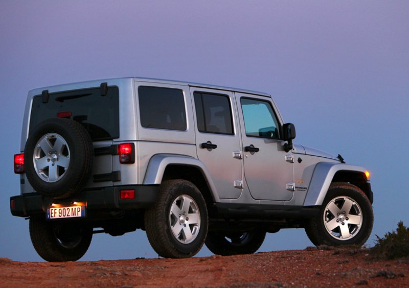 Jeep Wrangler Unlimited (2007-18) (13)