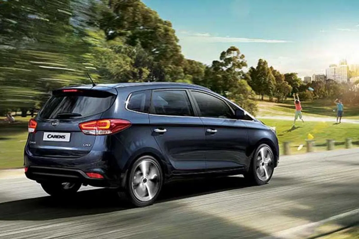 Kia Carens 1.7 CRDi 136 CV DCT Class (4)