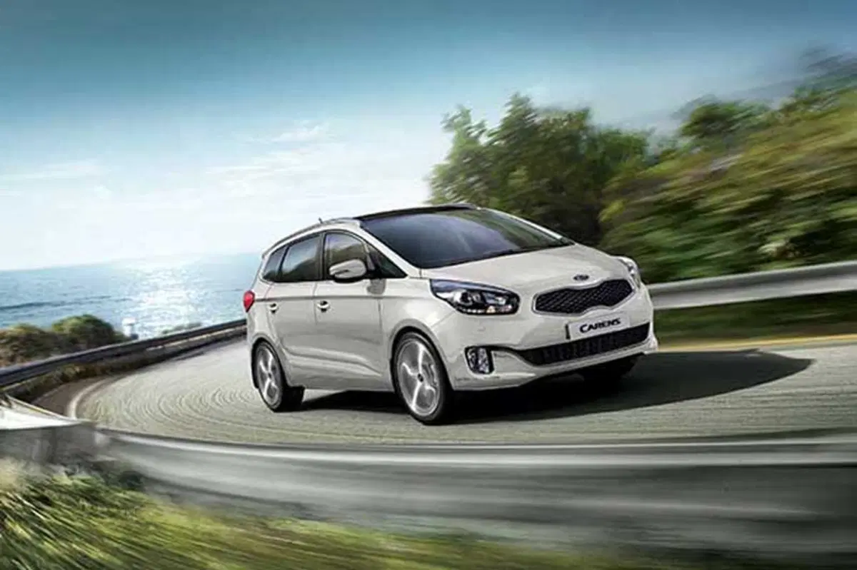 Kia Carens 1.7 CRDi 136 CV DCT Class (7)