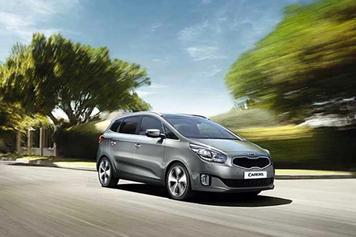 Kia Carens 1.7 CRDi 136 CV DCT Class (9)