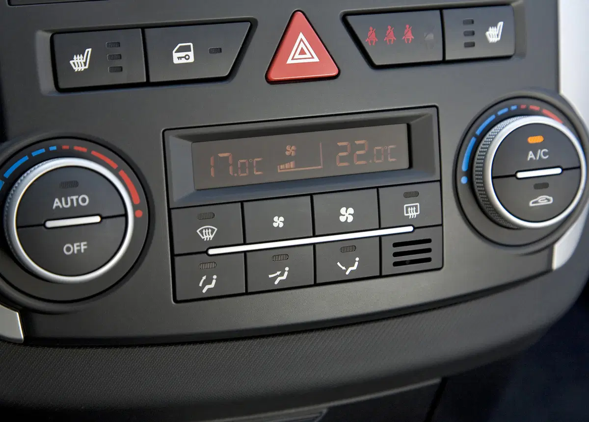 Kia Cee'd (2007-12) (14)